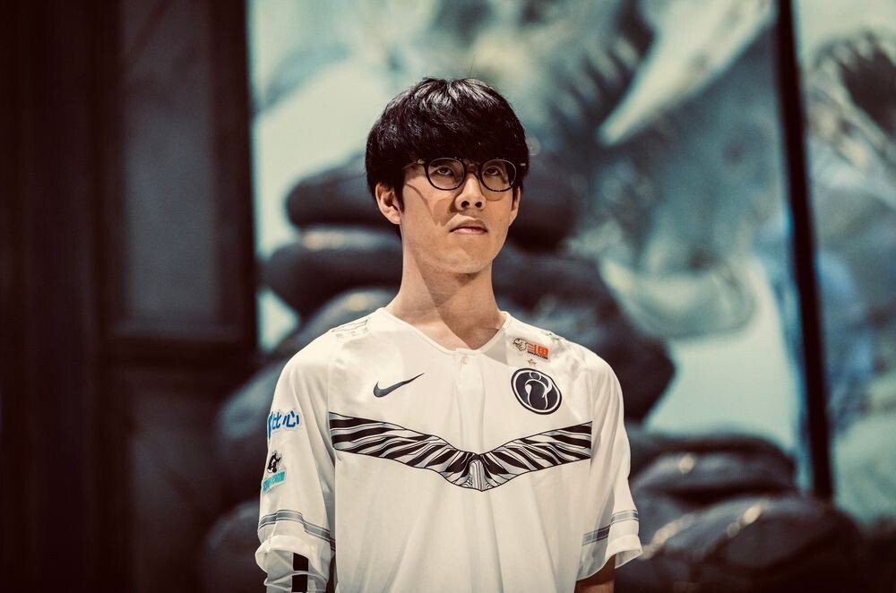 收集他们对 收集他们对